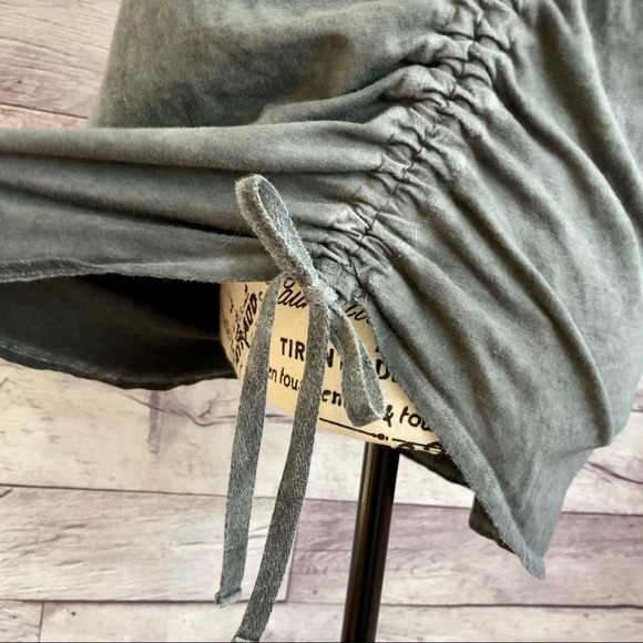 Kenneth Cole ‘That Sounds Like A You Problem’ Gray Sleeveless Top - Picture 9 of 14